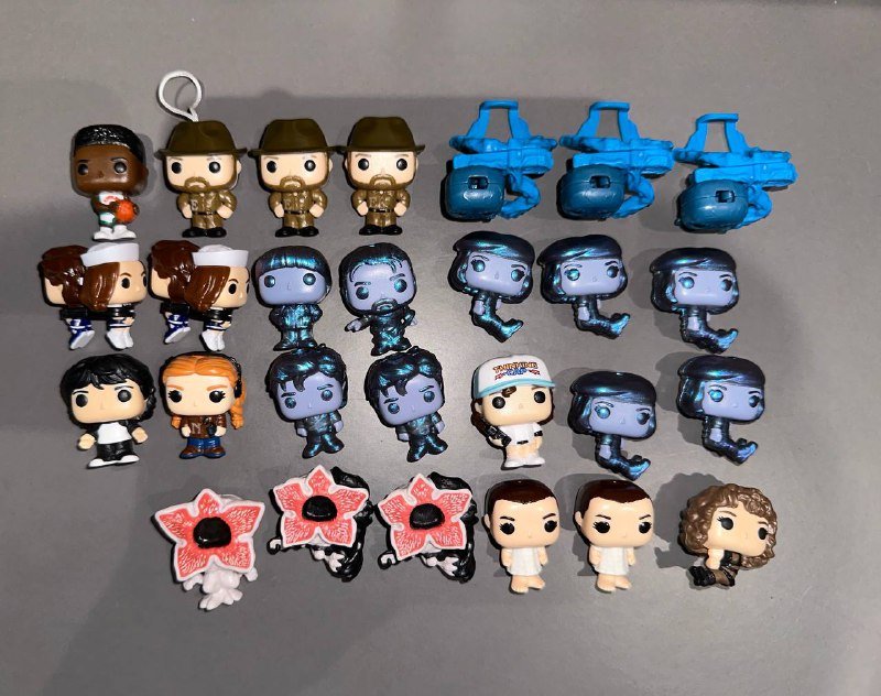 Фигурки Kinder Joy Очень Странные Дела Stranger Things