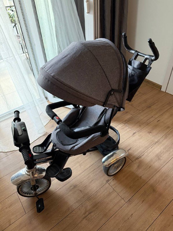 Детский трехколесный велосипед с откидным сиденьем 2