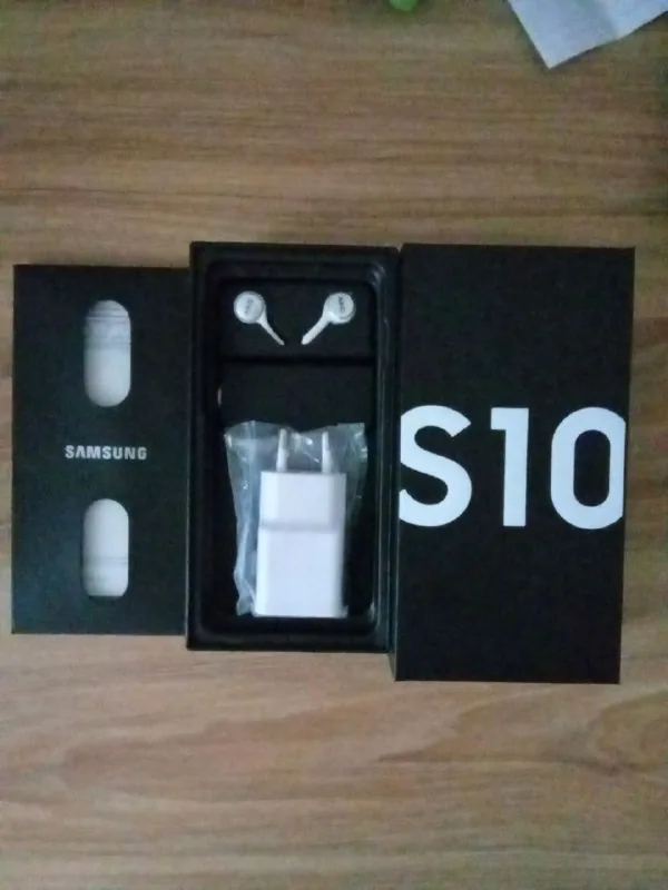 Samsung Galaxy S10 1