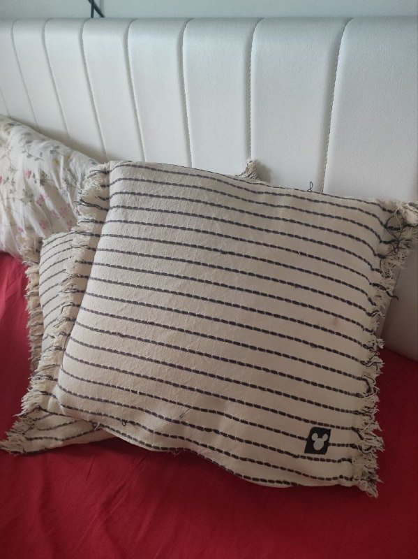 Подушки Jusk 4