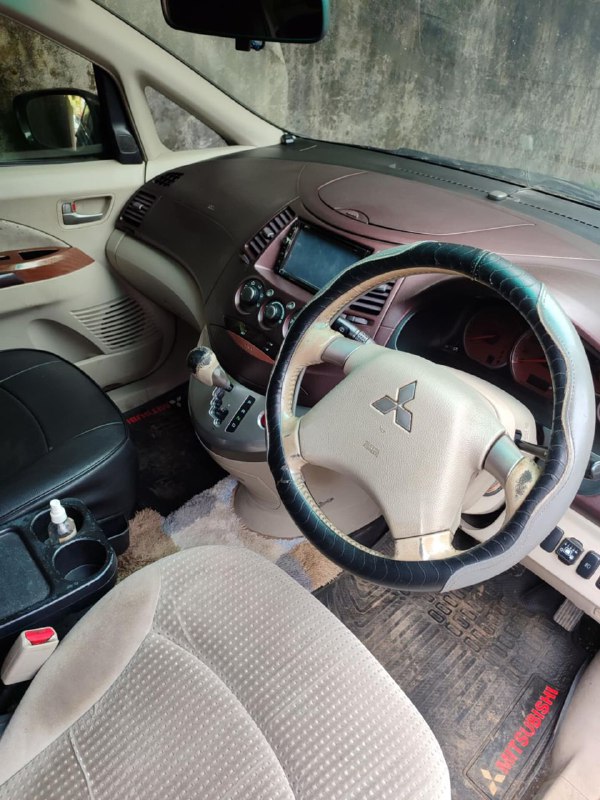 Mitsubishi car 2006 Gaz benzin 2