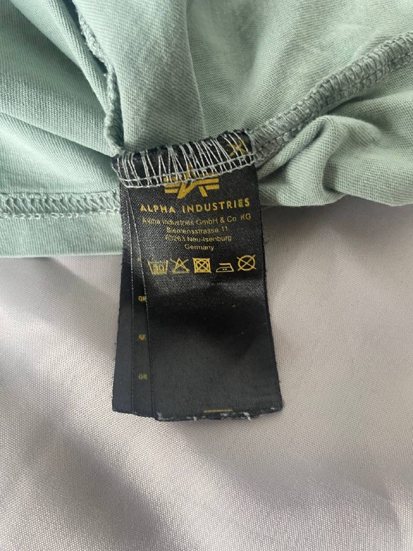 Alpha Industries t-shirt Size M 5