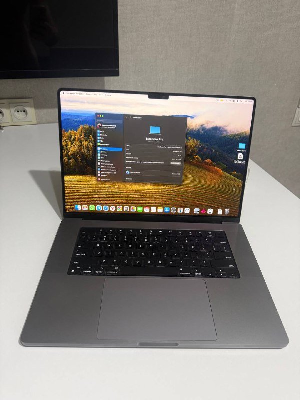 MacBook Pro 16 дюймов Apple M1 Pro 16 GB 512 GB 5
