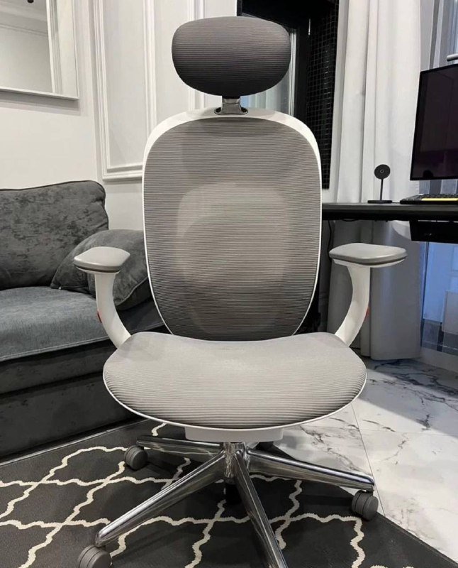 офисное кресло