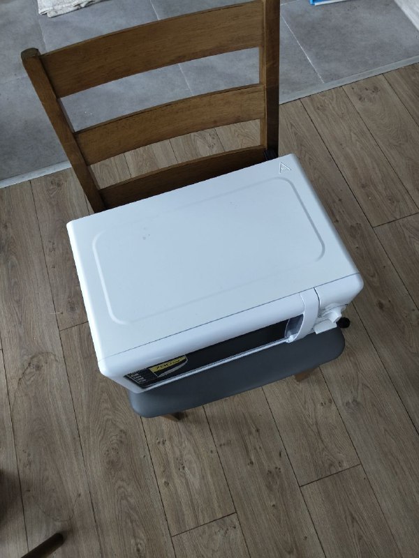 Микроволновка Franko 1116, 700w 5