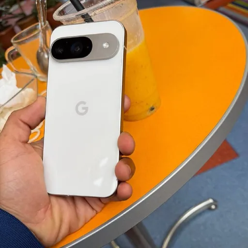Google Pixel 9
