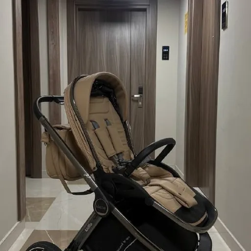Коляска Kidilo 3 в 1 с автокреслом