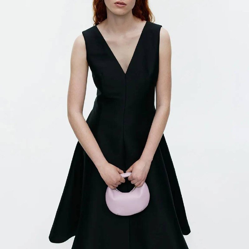 Кожаная сумочка ARKET Rounded mini (moon) bag 4