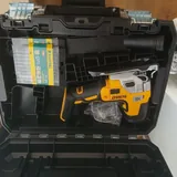 Инструменты и ящики Dewalt 1