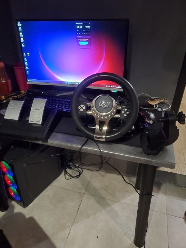 Руль с педалями и переключением скоростей