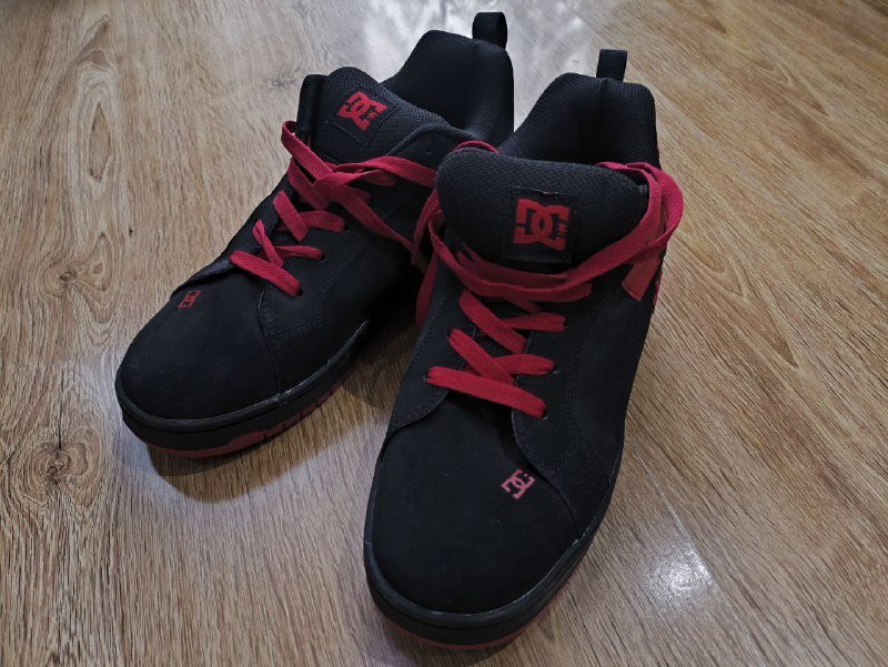 Новые кроссовки реплика