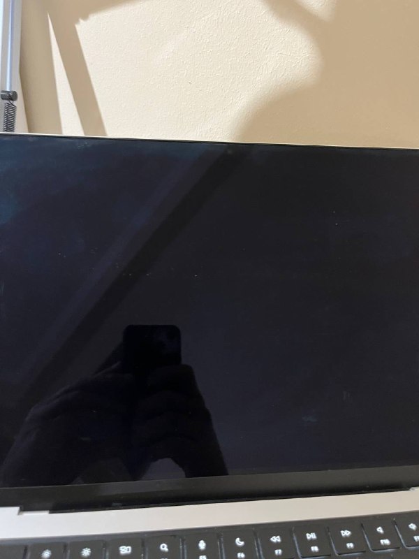 MacBook m3pro 14..2 5
