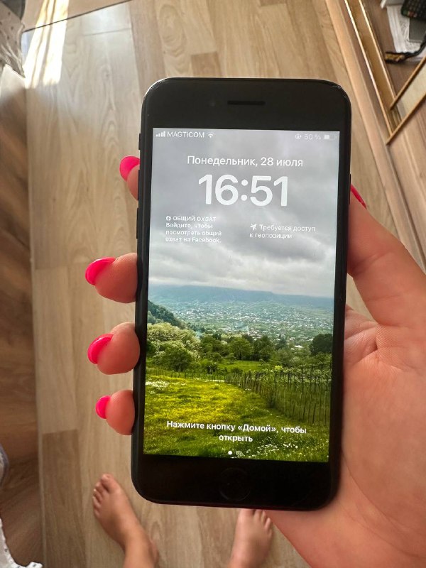 iPhone SE 64 ГБ черный 2