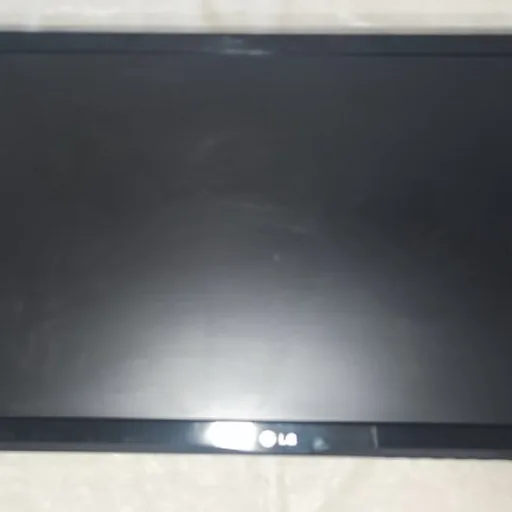 Мониторы, кабели HDMI, адаптеры, кронштейны