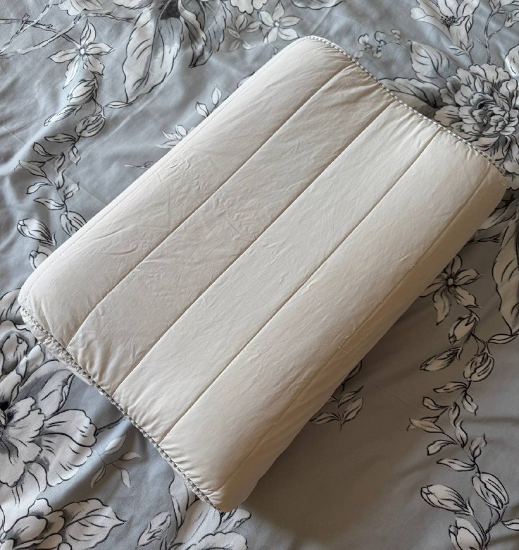 Подушка Ikea Rolleka с эффектом памяти