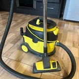 Рабочий пылесос Karcher 1