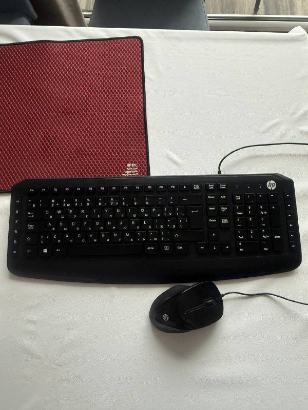 Проводная клавиатура HP, мышь, коврик для мыши