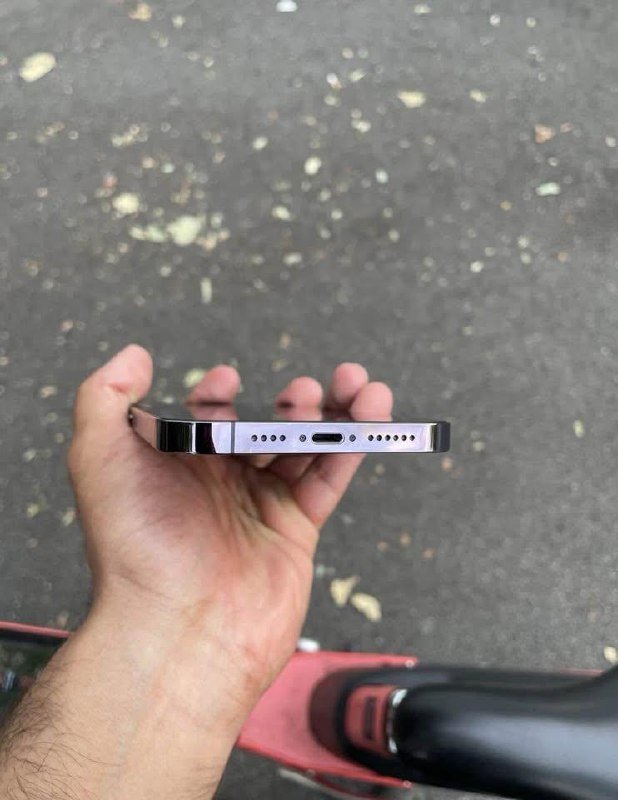 Iphone 14 Pro, MacBook Pro 13 2020 Apple M1 3