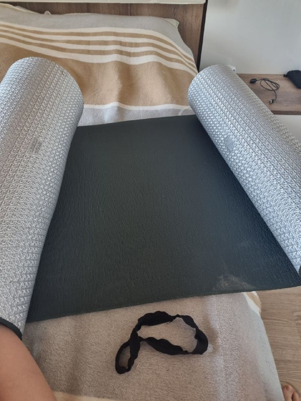 Мужские ботинки Salewa, носки Oysho, дождевик, туристический коврик 9