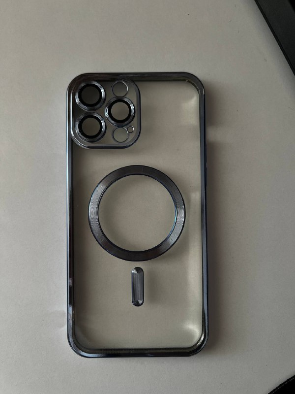 Чехлы на IPhone 13 Pro Max и AirPods Pro 2 3