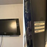 Телевизор Samsung, кровать, полки 1