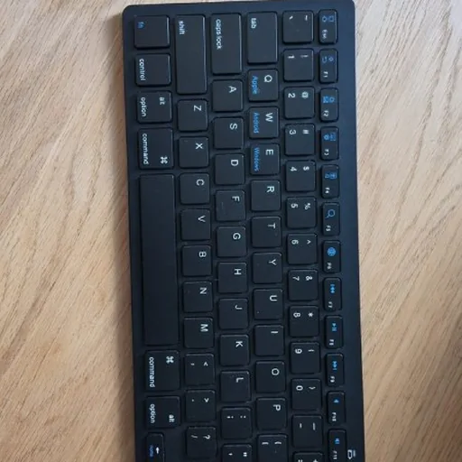 Беспроводная Bluetooth-клавиатура BK3001