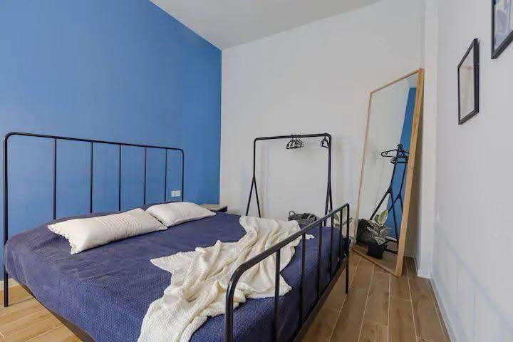 Квартира 1+1 в старом городе на Парнаваза 4