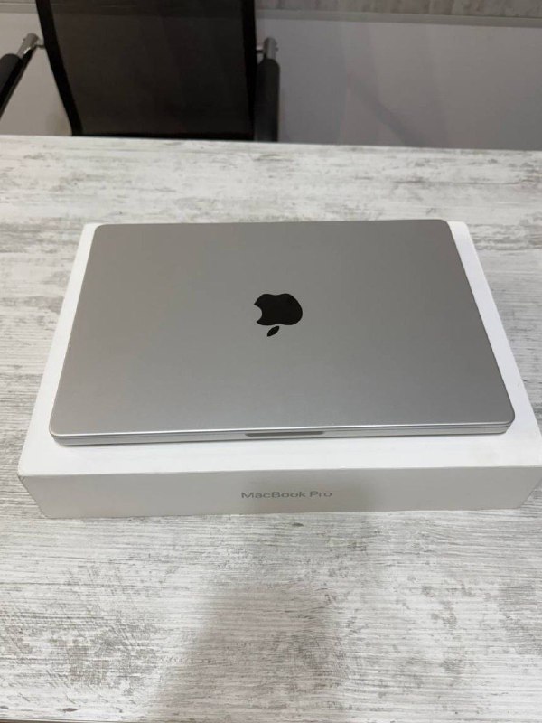 MacBook Pro 14" M4 Pro, 24 Gb RAM, 512 Gb Storage 3