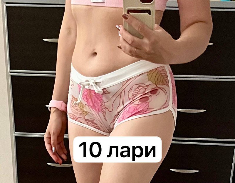 тонкое хб худи Victoria secret, шорты Bona fide skulls 3