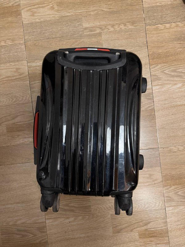 Чемодан 50 лари 3