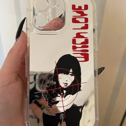 Чехол на iPhone 16 Pro Max