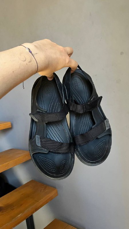 босоножки Crocs, книга Даосские секреты женской сексуальности 3