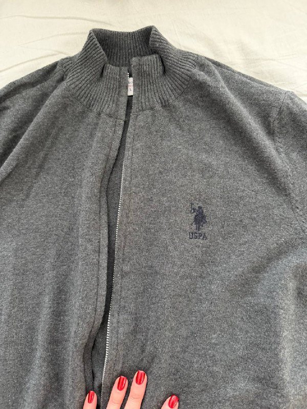 Джемперы USPA мужские, новые, 3 шт.