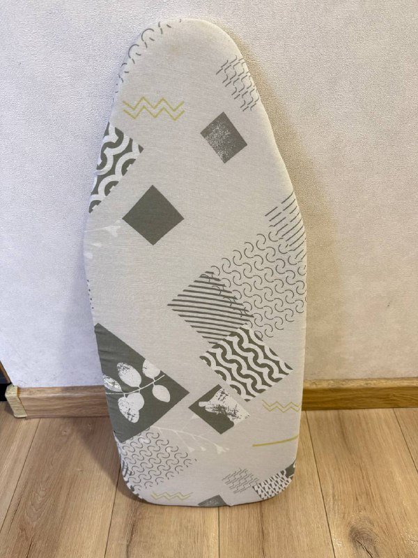 Вентилятор, лампы, чайник, мусорное ведро, гладильная доска, пинцеты, чехол на iPhone, мокасины, костюмы, лоферы 4