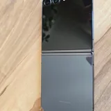 Samsung Galaxy Z Flip 5 2