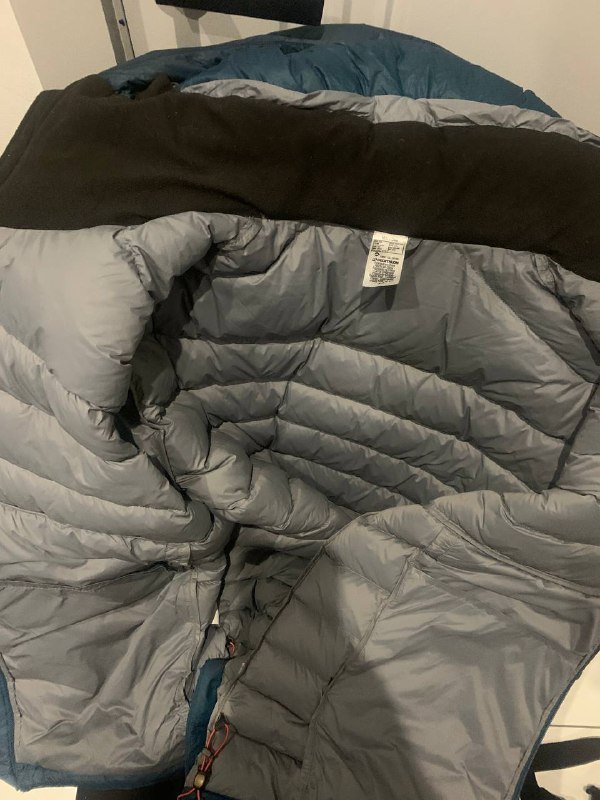 Пуховик на зиму размер 2XL 3
