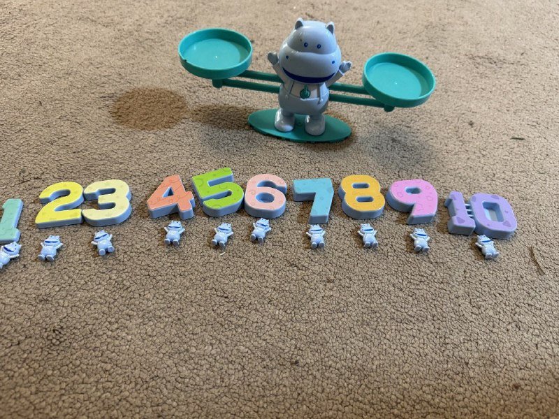 дартс магнитный, пазлы Макквин и собачки, резиновый тетрис, игра перекати ежик, рогатка Энгри Бёрдс, весы бегемотик 7