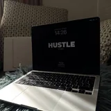 MacBook Air 13 M3 16GB 512GB 5
