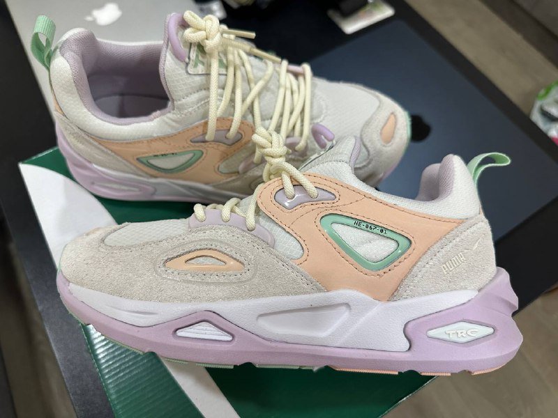 Кроссовки Puma, размер 37,5, новые