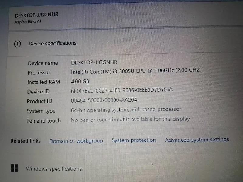 Acer Aspire E5-573 ноутбук 1