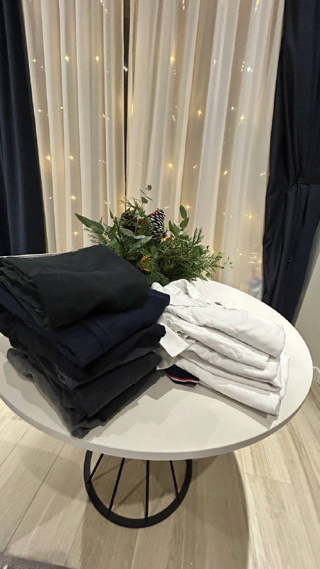 Одежда на мальчика для школы: брюки, джемпера, жилетка, поло, майки