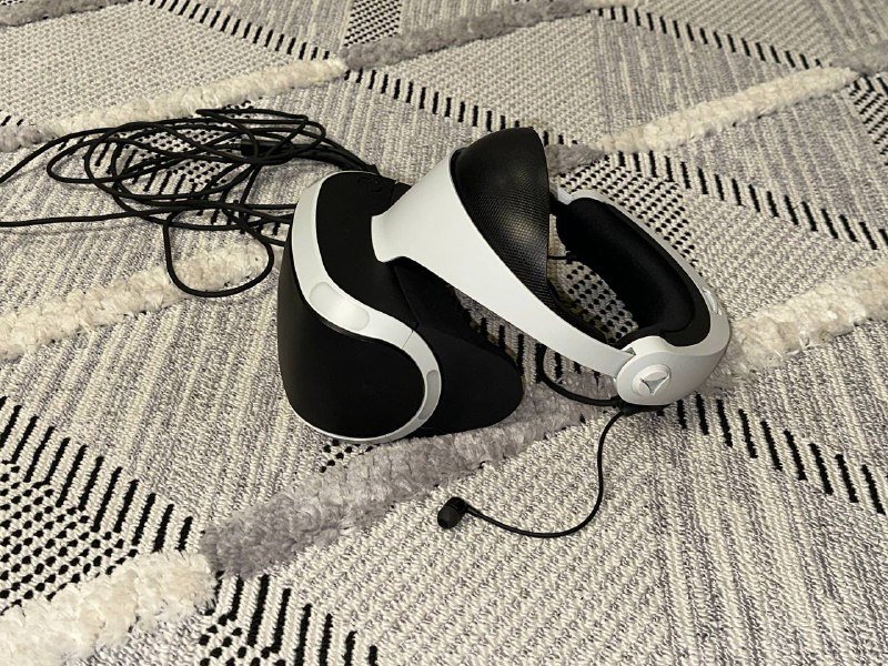 Sony PlayStation 4 Slim, Sony VR, 2 джойстика, зарядка 2