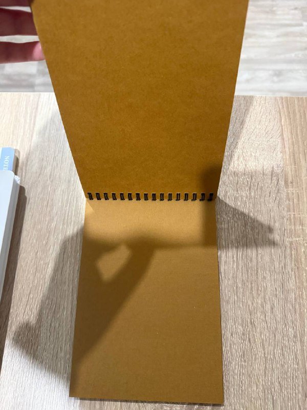 Акриловые краски, гуашь, кисти, карандаши, ленты, блокноты 6