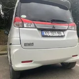 Mitsubishi Delica D2 4