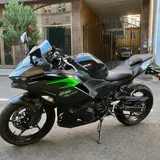 Kawasaki Ninja 500 ABS 1