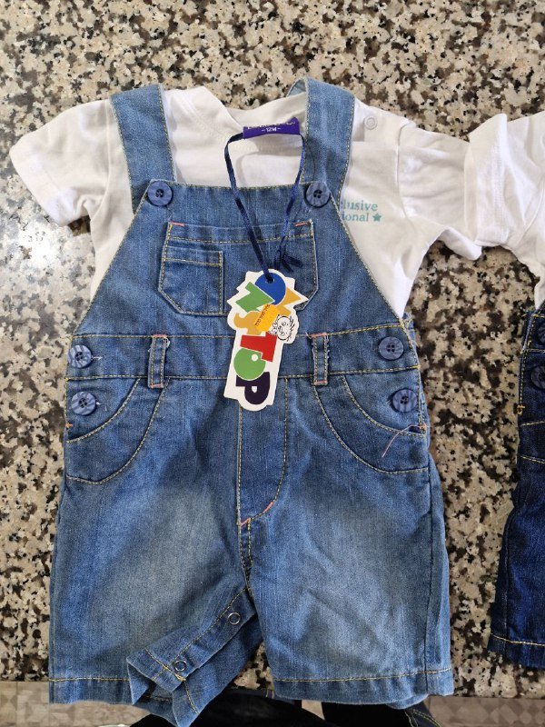 Оверолы для 6 месяцев и 1 года, маечка и шорты