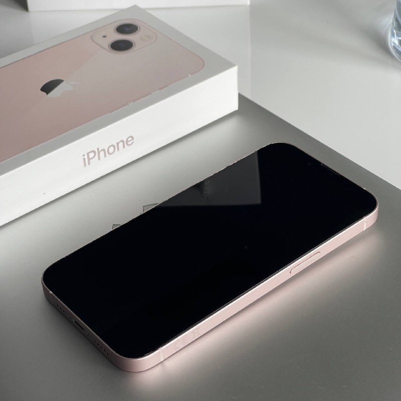 iPhone 13 Pink 128GB 2