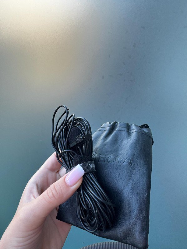 весы напольные, утюжек для волос, коврик для йоги, кухонный инвентарь, микрофон, сушилка для обуви, штатив, надувной круг 5