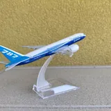Металлические самолёты на подставке 2