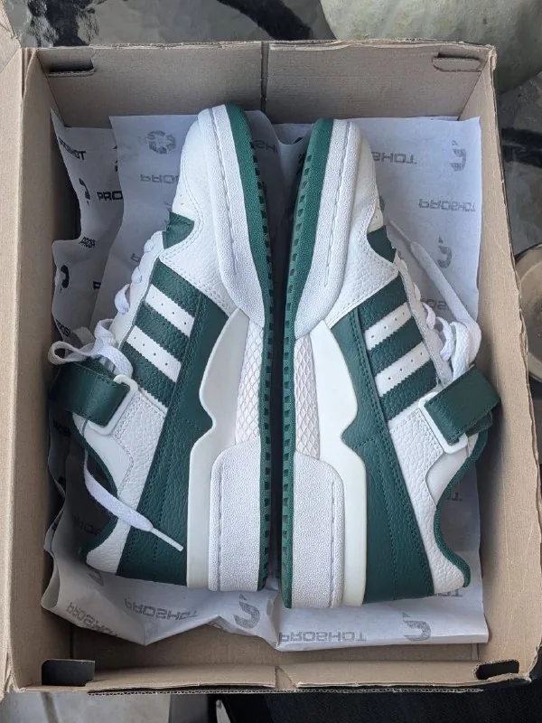 Шлем GIKE XL, кроссовки Adidas 42, постеры, охладитель ноутбука, геймпады 1